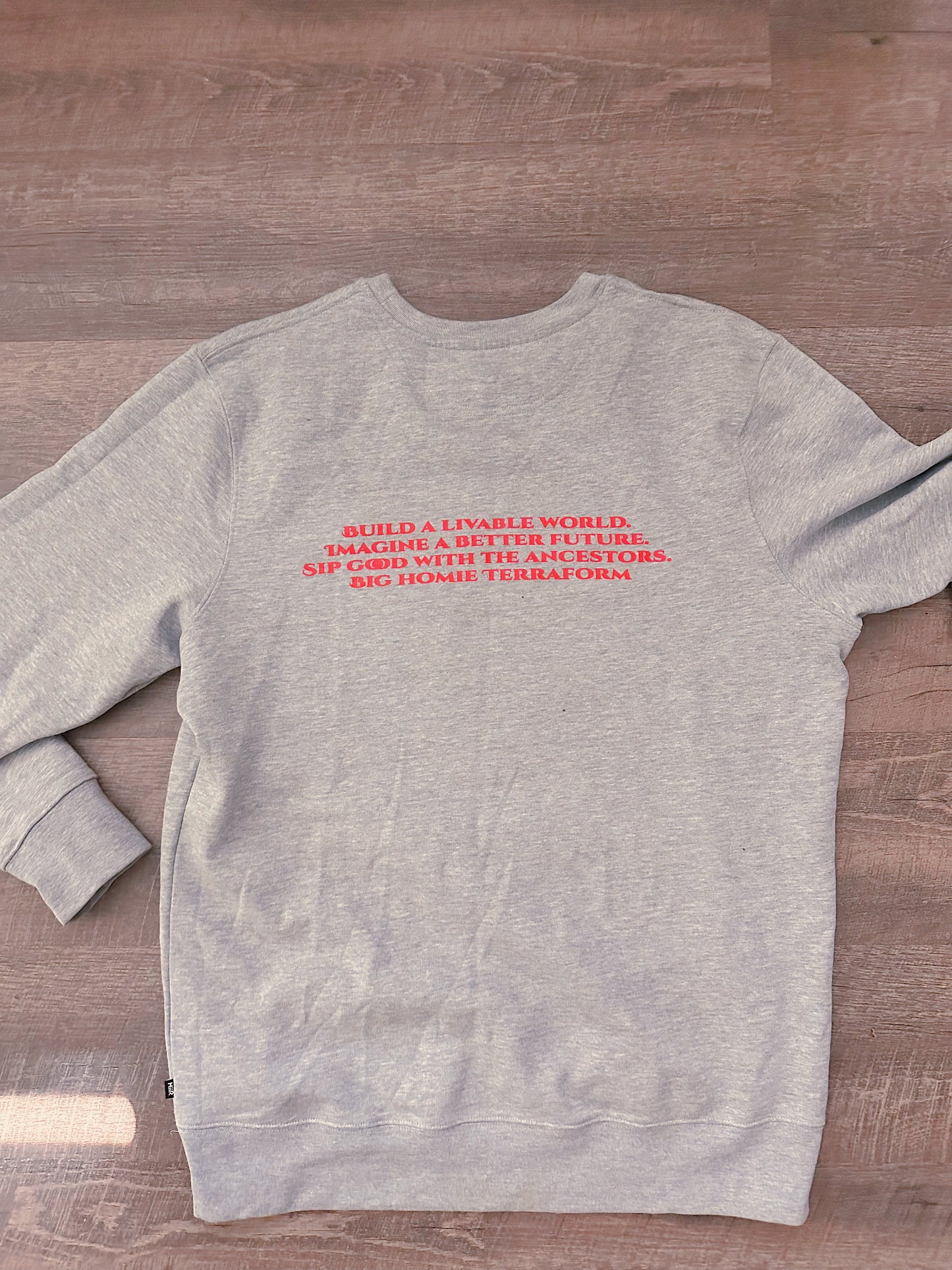 Queen mother grey crew neck